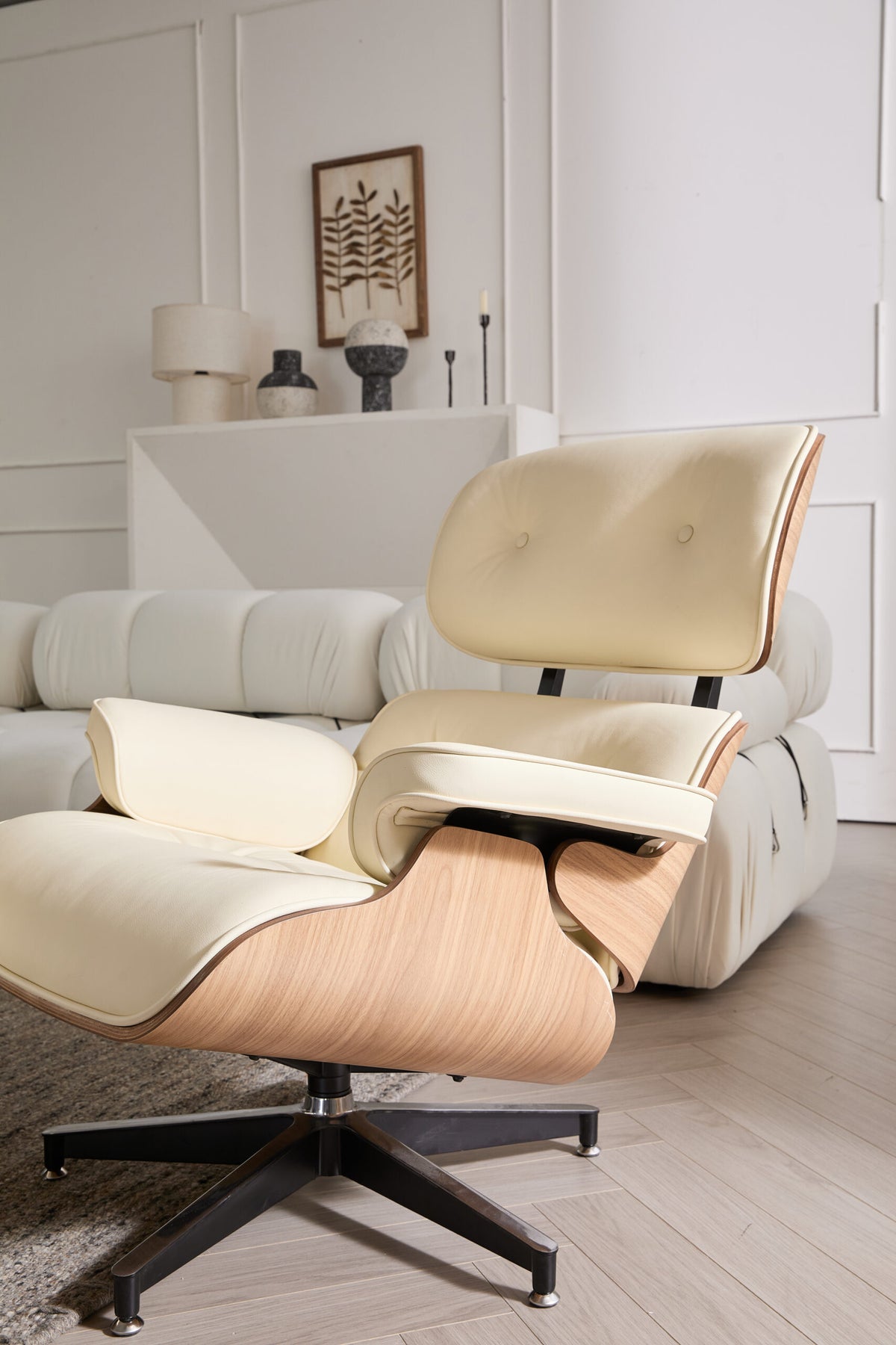 Modern Classic Leather Lounge Chair with Ottoman