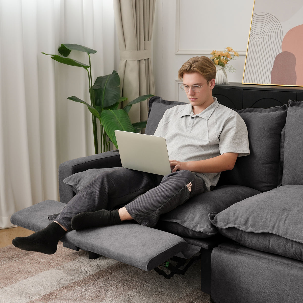 Solid Wood Frame L-Shaped Linen Sectional Sofa with Functional Recliner, Wireless Charging, Zero Gravity Recline & Seat Heating, 3 Color Options
