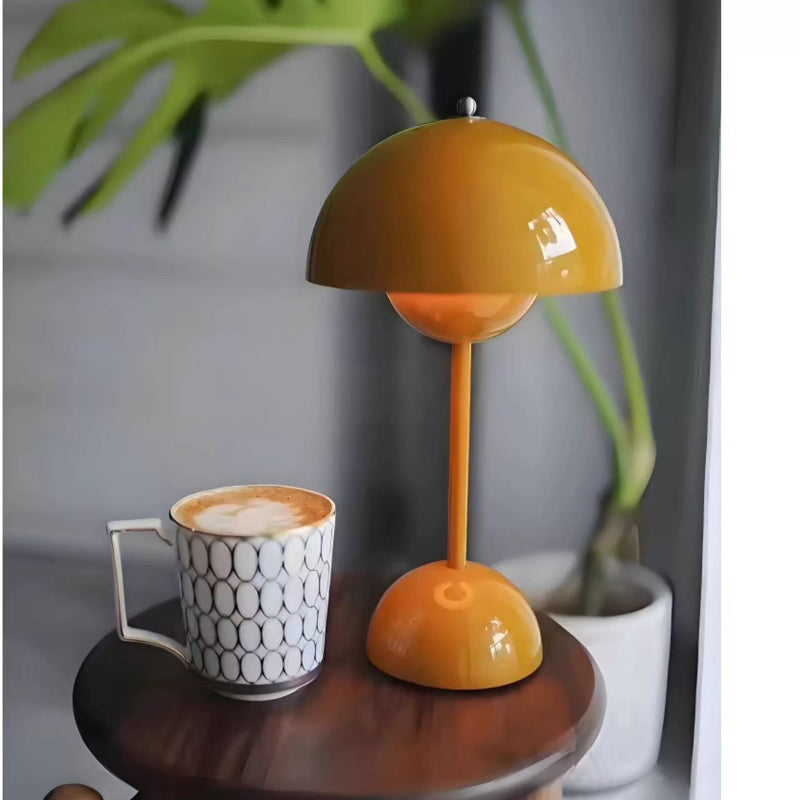Petal Glow Portable Lamp