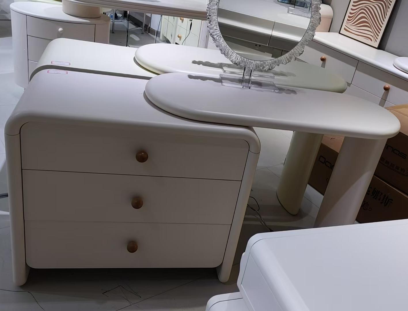 Cloud Curve Vanity Desk#T663-3(Mirrors Are Not Included）