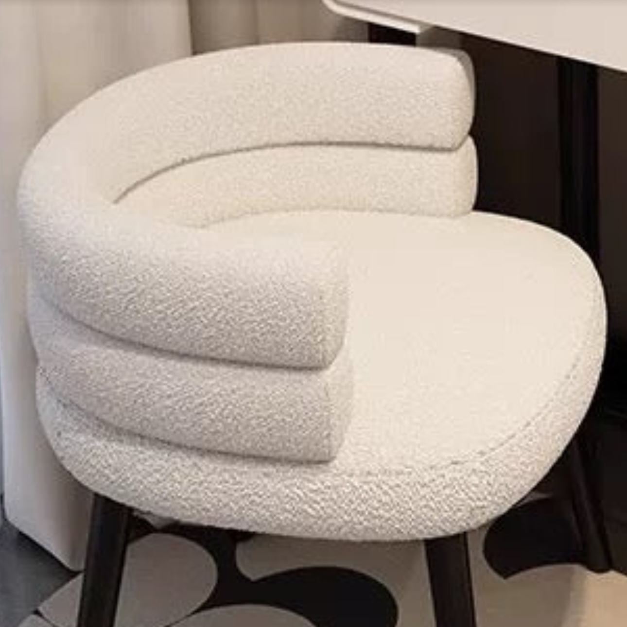 Luna Luxe Vanity Desk（Chairs, And Mirrors Are Not Included）