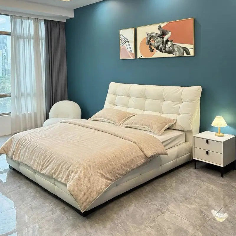Éclair Puff Leather Bed #07