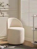 Makeup chair