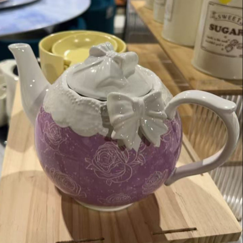 Princess Rose Lace Teapot