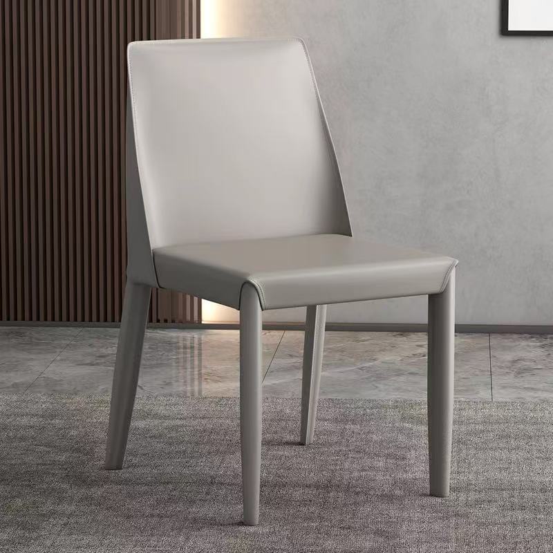 Saddle Luxe Dining Chair